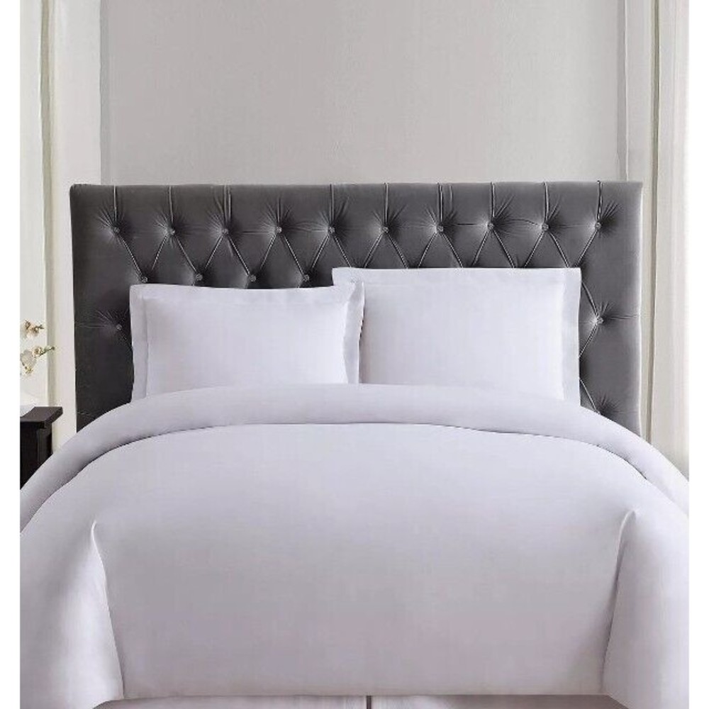 Truly Soft "Everyday"  2 pc. TWIN Duvet Cover Set  Solid WHITE. MSRP$50